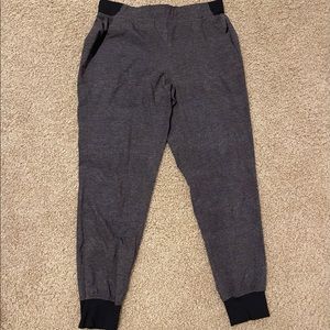 Lululemon Lightweight Joggers Size 8
